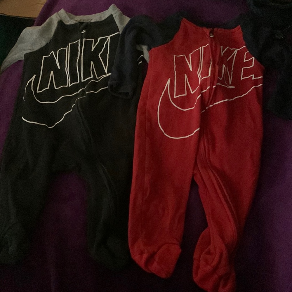 Nike jumpers